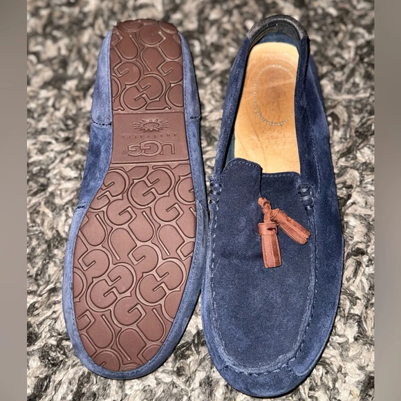 Men's Blue Suede Loafers with Tassels - Picture 4 of 10